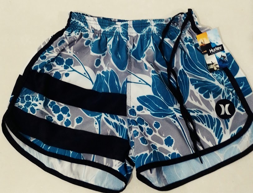 Short Feminino Hurley Elastano Kit com 2 peças - Moda Premium Atacadão